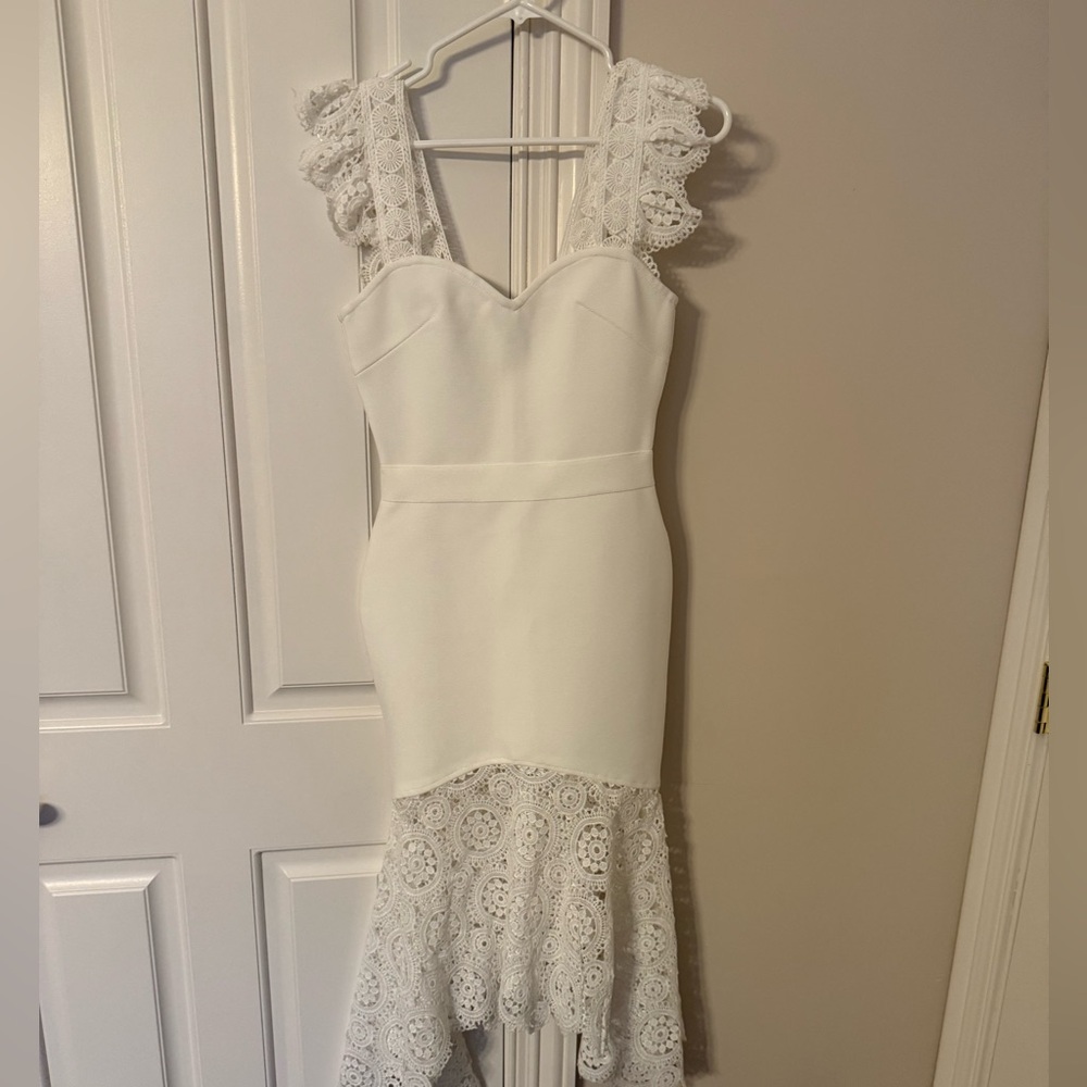 Elegant White Lace Trim Dress